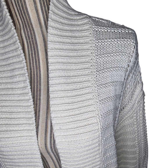 Express Women's Cream Knit Sweater/Cardigan Size XS - Picture 4 of 8